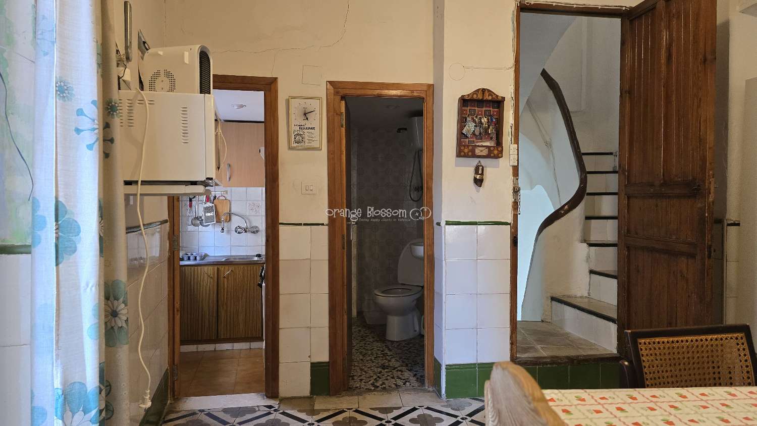 Esta propiedad tiene mucho potencial. Debes venir y comprobarlo por ti mismo.