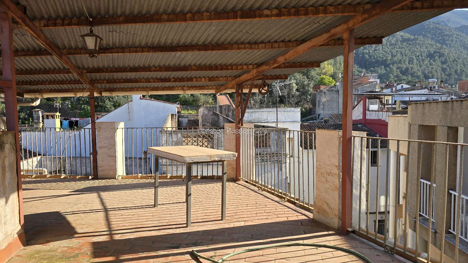 Esta propiedad tiene mucho potencial. Debes venir y comprobarlo por ti mismo.