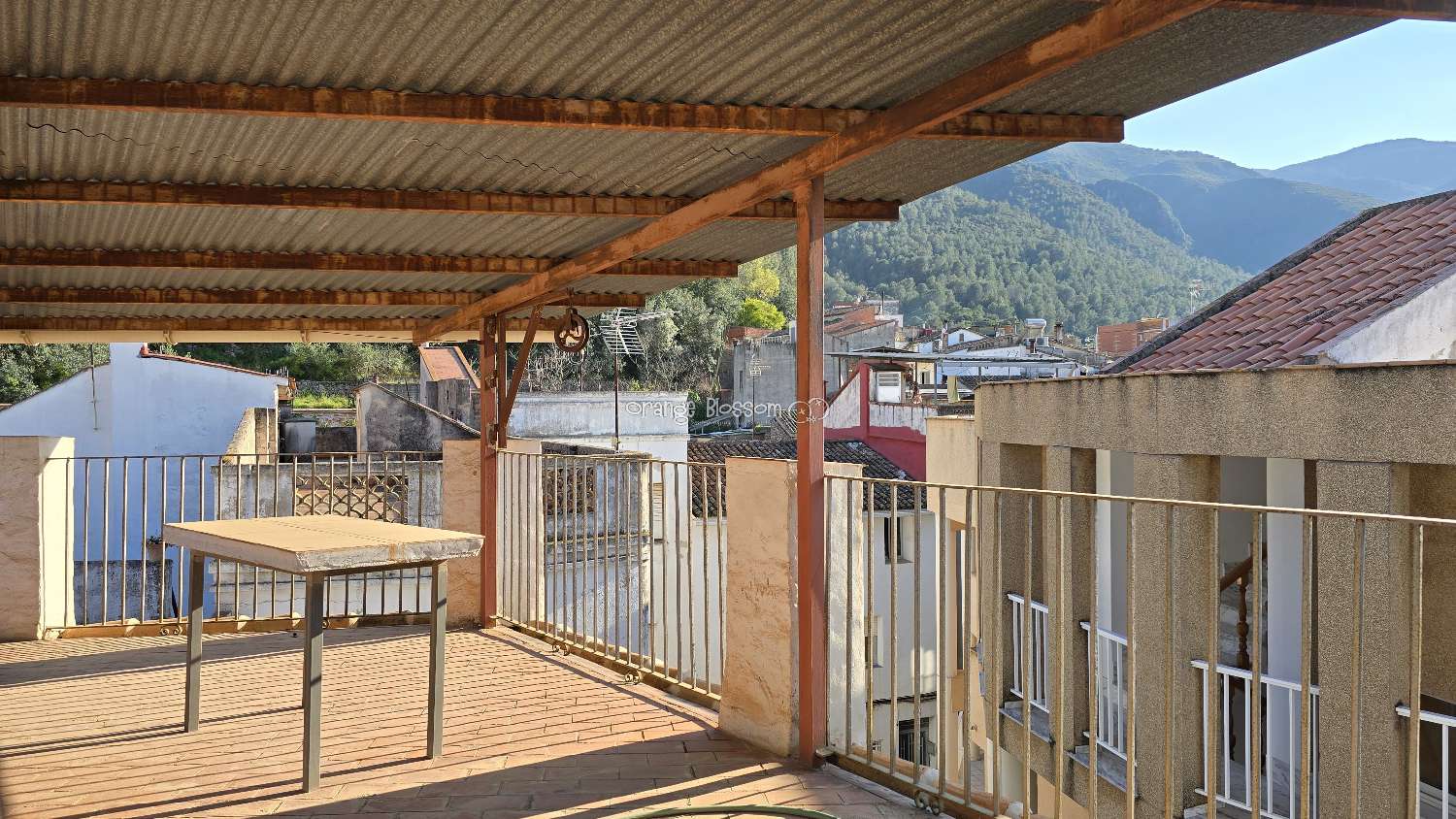 Esta propiedad tiene mucho potencial. Debes venir y comprobarlo por ti mismo.