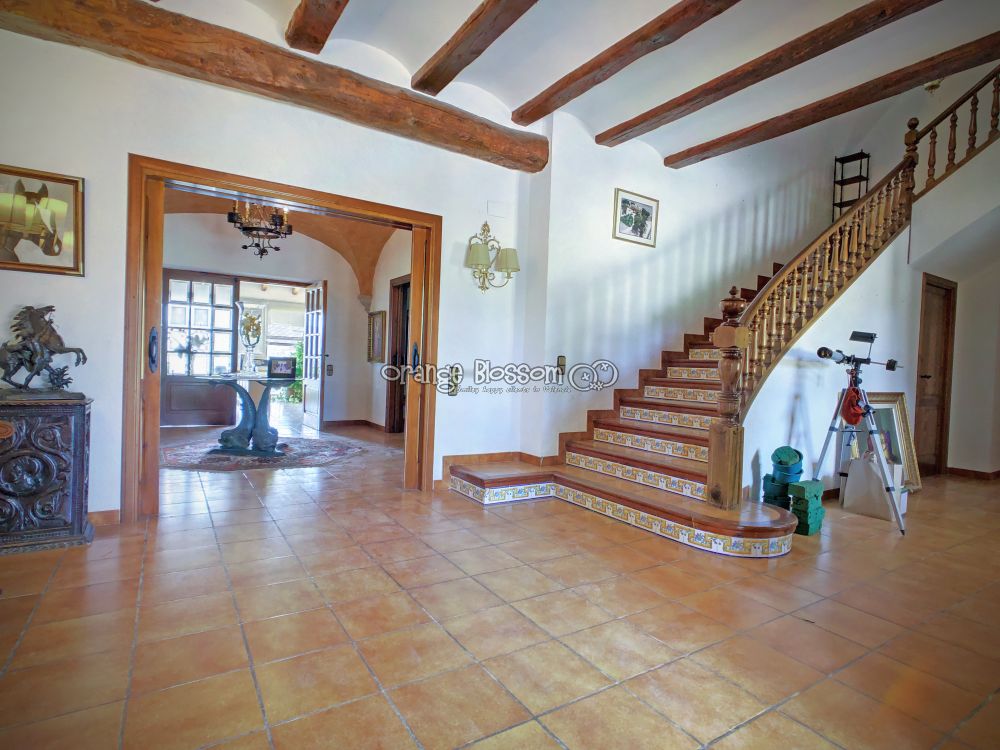 Villa for sale in Ontinyent