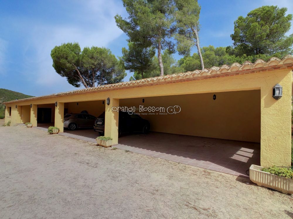 Villa en venta en Ontinyent